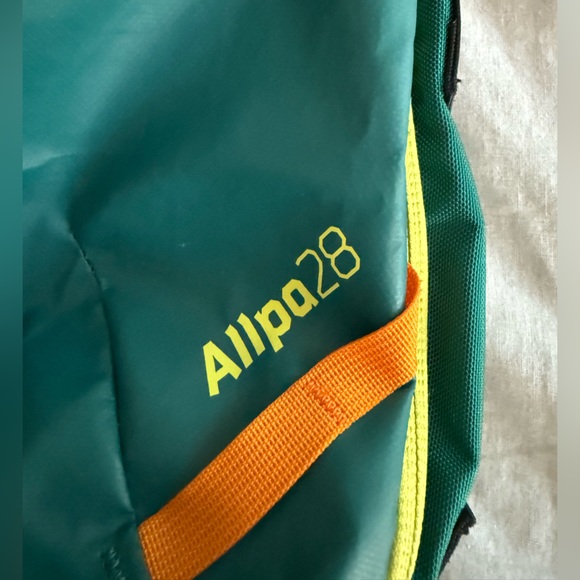 Cotopaxi Allpa 28L Backpack in Teal and Orange - Picture 9 of 13